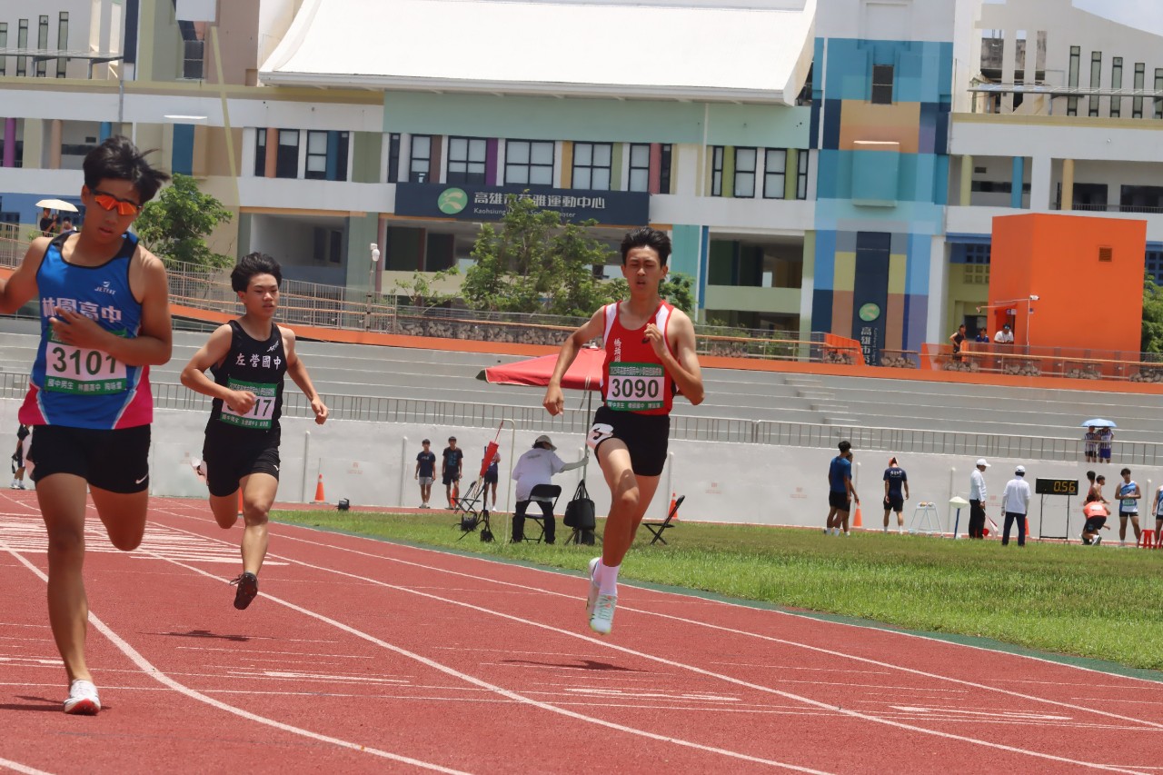 《114高雄全運選拔&中小學錦標》橋頭國中田徑隊飆出佳績