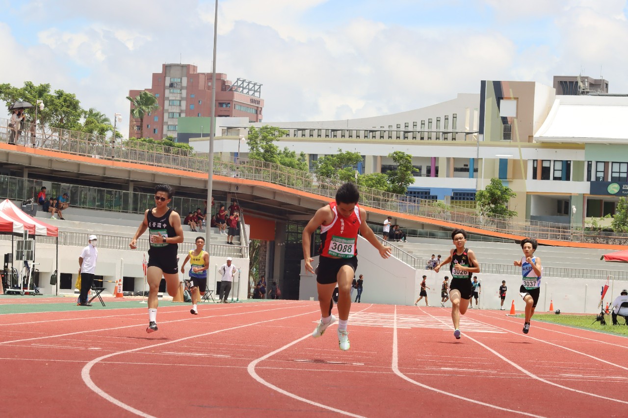 《114高雄全運選拔&中小學錦標》橋頭國中田徑隊飆出佳績